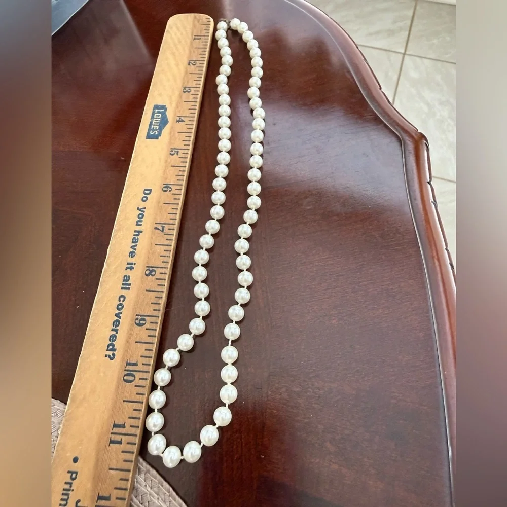 Vintage Faux Pearl Necklace